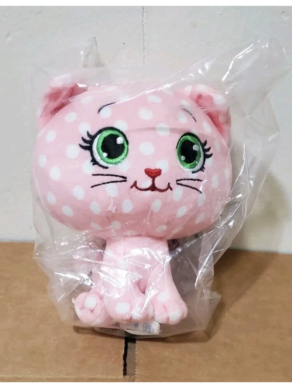Strawberry Shortcake CheeBee Custard Plush Pink Polka Dot Cat Scented Plastic BG